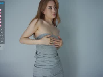 girl
        lunavinson cam image #1624940