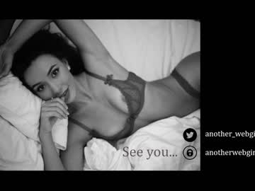 girl
        _mariarty_ cam image #1917386