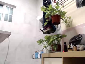 girl Milf & Teen Sex Cam Girls with embodiedrealization