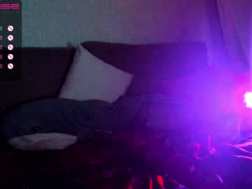 girl
        rubylynxxx cam image #986678