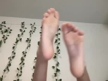 girl Milf & Teen Sex Cam Girls with gia_is_horny