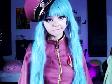 girl
        madnessalise cam image #2805529