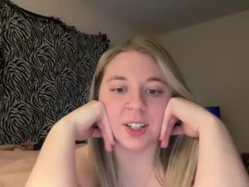 girl Milf & Teen Sex Cam Girls with shelbertbabe