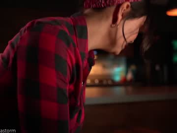 girl
        alejastorm cam image #1674827