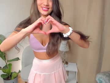 girl
        dufni_duff cam image #3381053