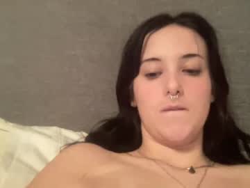girl
        rebeccaryder333 cam image #415548