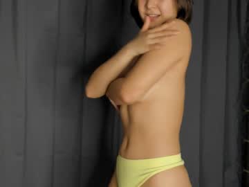 girl
        jeanfrancoa cam image #2646116