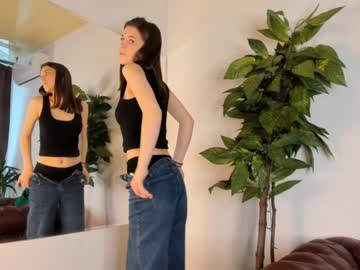 girl
        jacquelinechurch cam image #804657