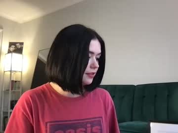 girl
        littlesugarpea cam image #2620296