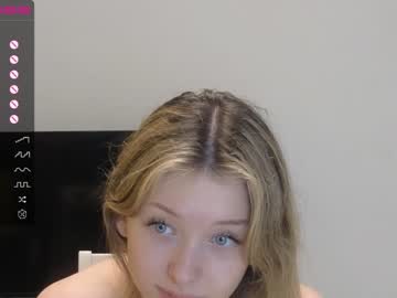 girl
        evafrancis cam image #1836780