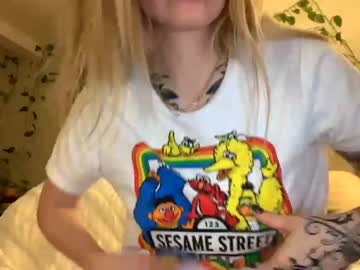 girl Milf & Teen Sex Cam Girls with xalyxcatx