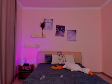 girl Milf & Teen Sex Cam Girls with evelynn_bae