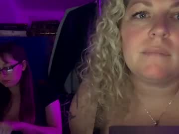girl Milf & Teen Sex Cam Girls with boyzenberrykush