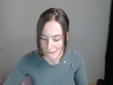girl
        marina_rex cam image #2762017