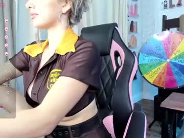 girl
        sexyashley_21 cam image #2708124