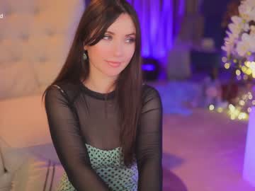 girl
        _1s___ cam image #1457668
