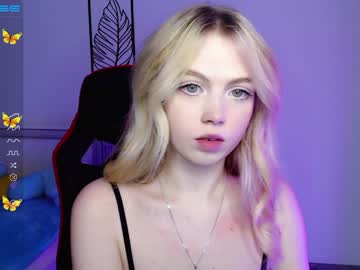 girl
        small_blondee cam image #916021