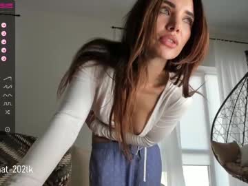 girl
        mysweethobby cam image #1251889