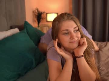 girl
        ammysky_ cam image #2983877