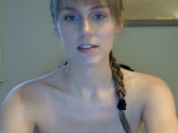 girl Milf & Teen Sex Cam Girls with veronicaisbackkk