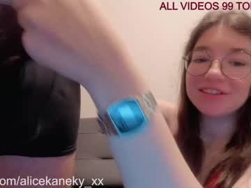 couple
        alicekaneky_xx cam image #80988