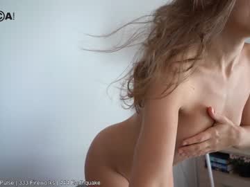 girl
        onlinegirl_ cam image #1360954