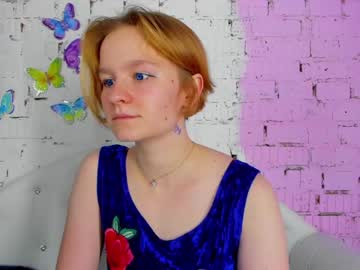 girl Milf & Teen Sex Cam Girls with natashasoft
