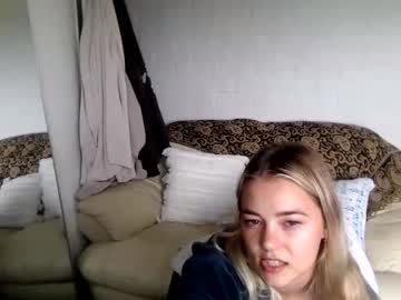 girl Milf & Teen Sex Cam Girls with blondee18