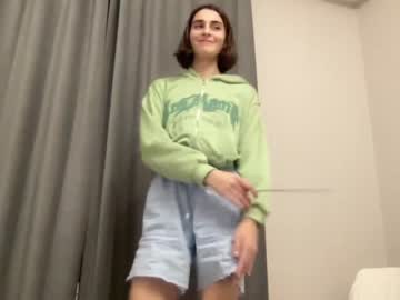 girl
        crown_of_vice01 cam image #127110