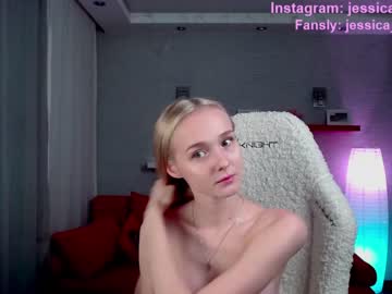 girl
        jessica_rays cam image #516232