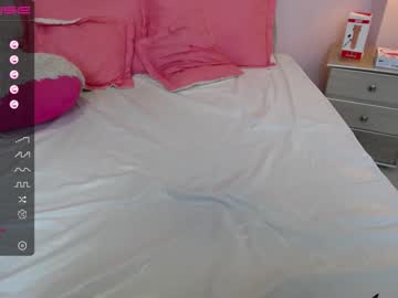 girl Milf & Teen Sex Cam Girls with skinny_hailey