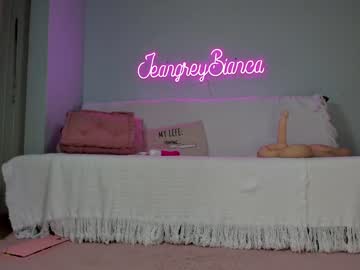 girl
        jeangreybianca cam image #664649
