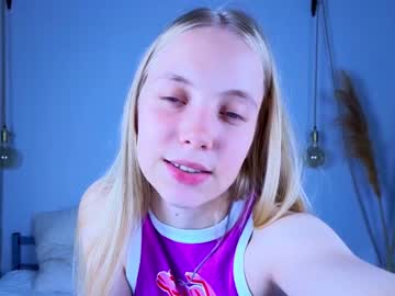 girl
        appr0ved cam image #1762609