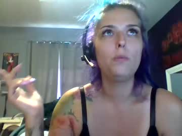 couple
        thedabz cam image #2359722