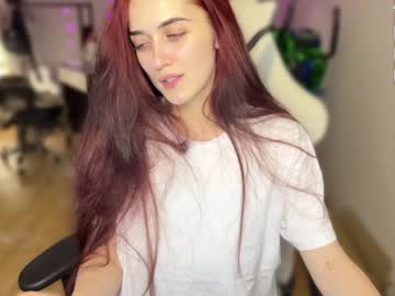 girl
        ps4pro cam image #580517