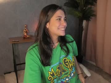 girl
        mellodyyy cam image #194821