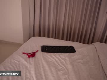 girl
        amelie_bunny_real cam image #2809018