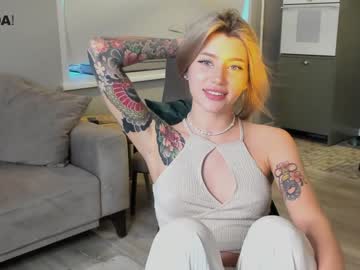 girl
        _austra1ia cam image #1706644