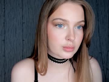 girl Milf & Teen Sex Cam Girls with charlotteewalker