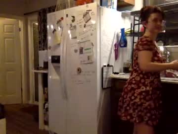 girl
        rosellamoon cam image #1552556