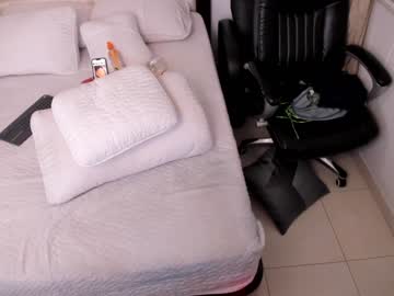 girl
        anasstaciass cam image #971093