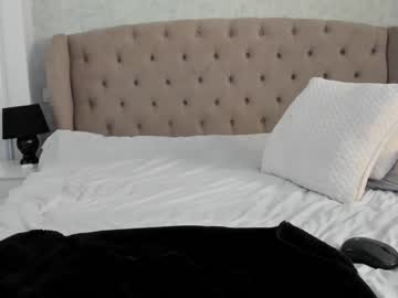 girl
        saradimond cam image #1281615
