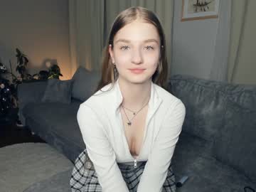 girl
        _magic_smile_ cam image #3160838