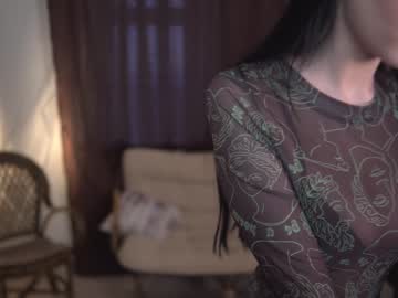 girl
        sophia_lean cam image #1544088