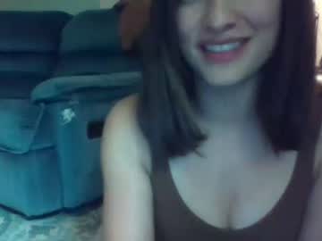 girl
        cukqueen436282 cam image #1975327