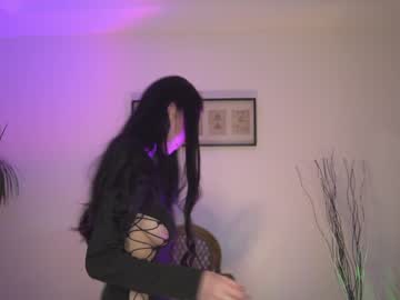 girl
        sophia_lean cam image #1724051