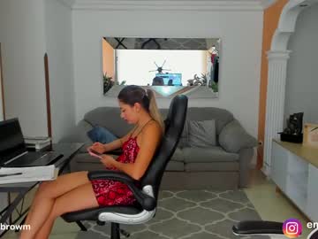 couple
        emillybrowm cam image #1957678