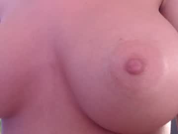 girl
        holy_crap__ cam image #1684511