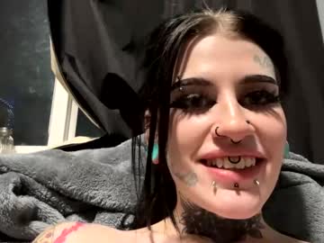 girl Milf & Teen Sex Cam Girls with mistresstori2121