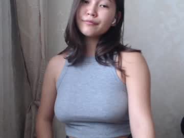 girl
        hirotease cam image #3299617